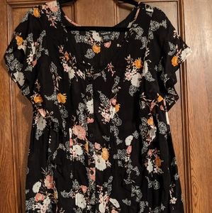 Floral Torrid Shirt (Size 2)